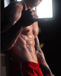 photo-thumb
