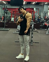 photo-thumb